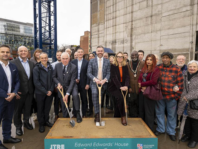 edward edwards house 220 blackfriars 01